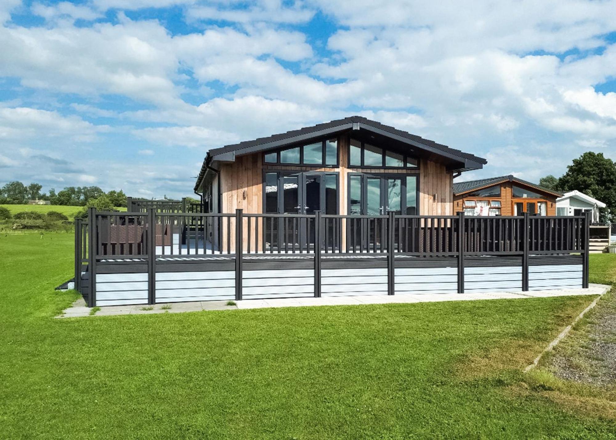 Barlings Country Park Hotell Langworth Eksteriør bilde